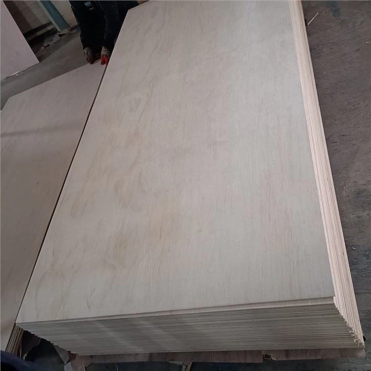 Bintangor Okoume Pine Pencil Cedar Sapale Commercial Plywood BB/CC