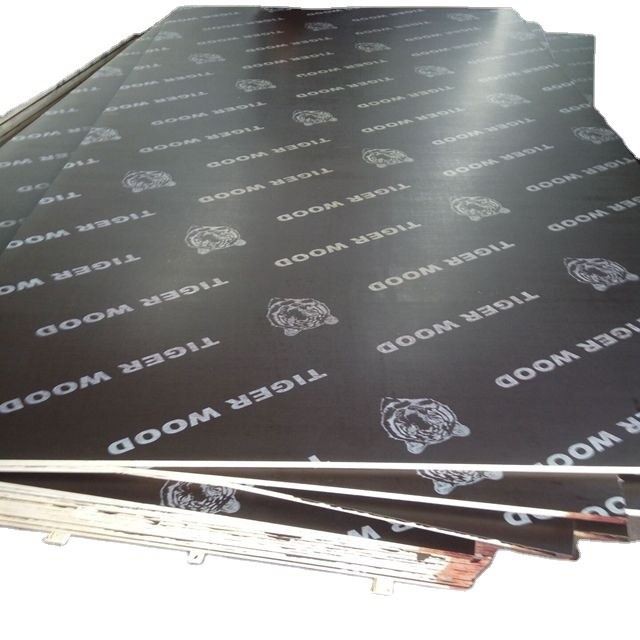 Red Film Faced Plywood Board