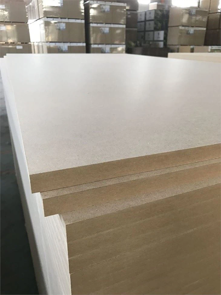 Tajland Irak Filipini Vruća rasprodaja MDF ploča velike veličine 1850*2500MM 2100*2800MM 1830*3660MM