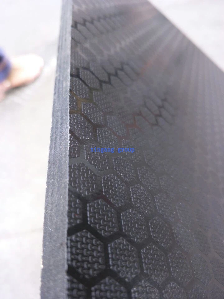 FSC Wholesale 12mm 18mm Anti-slip Wood Plywood Film Faced Marine Plywood