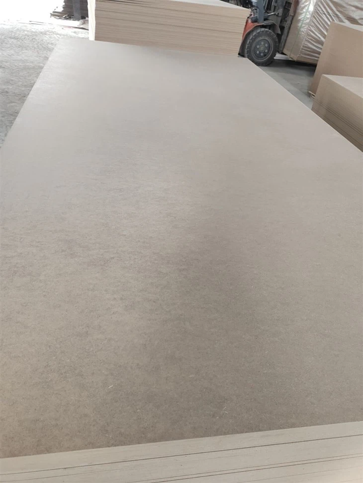 Plain MDF Boards 12mm/18mm Factory Price Size 2100*2800mm suppliers